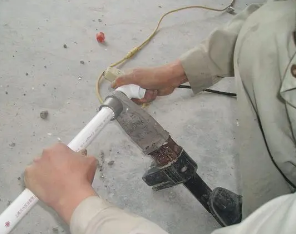 鸡东漏水维修电话